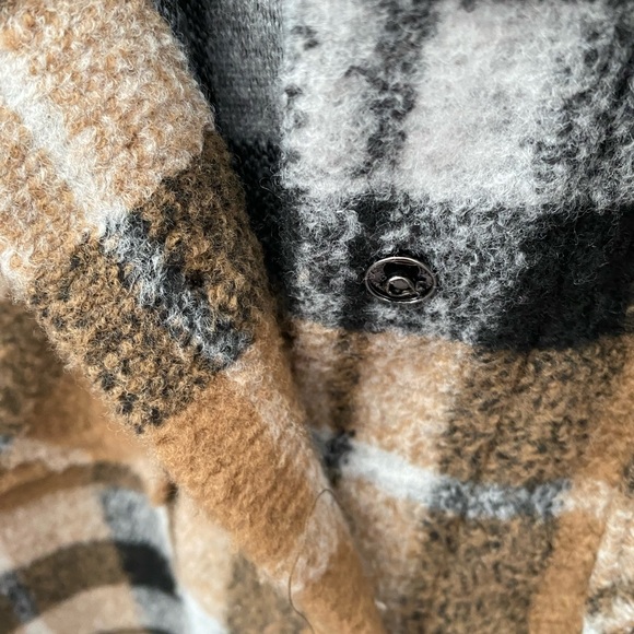 Maddie Yarn Dyed Checker Shacket Size M - Picture 8 of 8